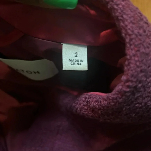 Aritzia Babaton Shacket size 2 - Picture 7 of 9